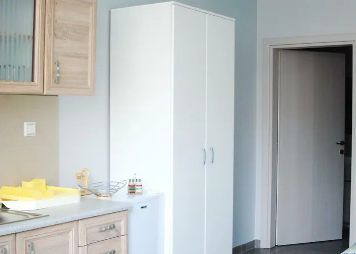 Soula's Sunshine Apartment *