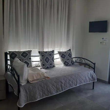 Soula's Sunshine ني كارفالي